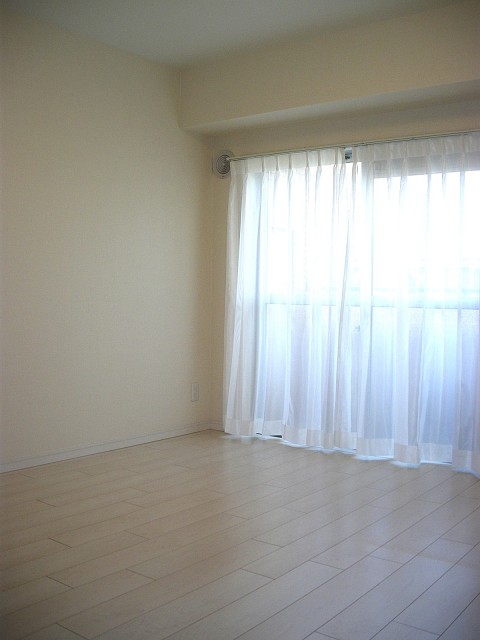 ダイアパレス御苑前