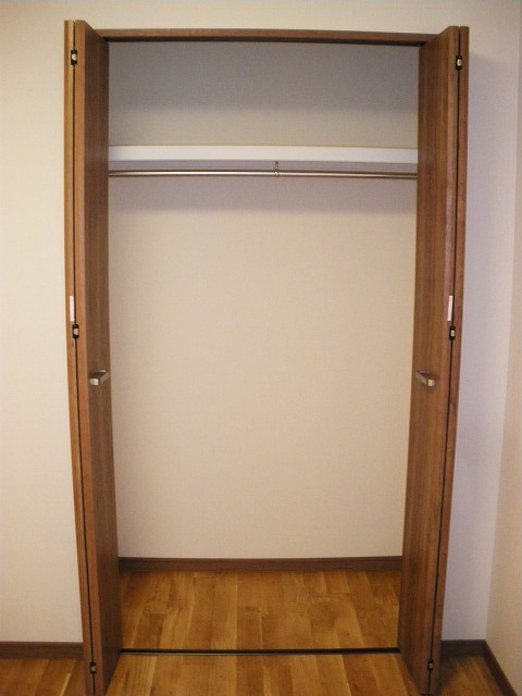 方南町ハイツ　約4.7帖の洋室収納