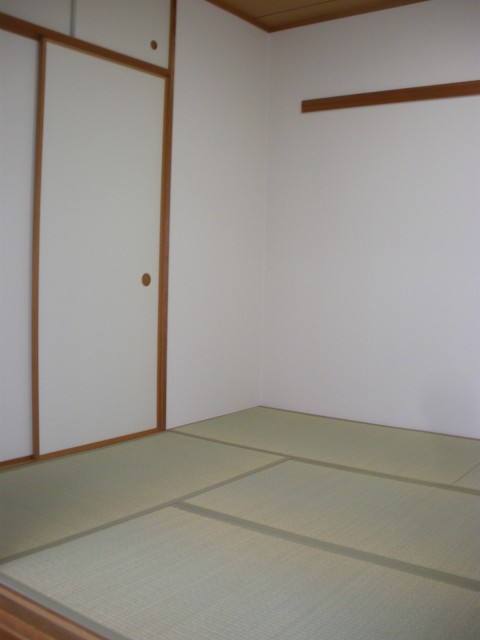 クレストコート中落合