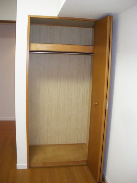 クレストコート中落合