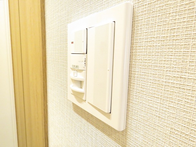 二子玉川ロイヤルマンション　人感センサー