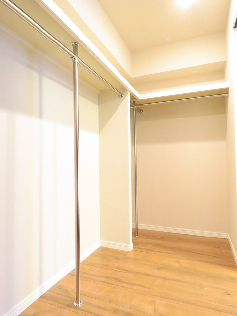 マンション白金台　ウォークインクローゼット