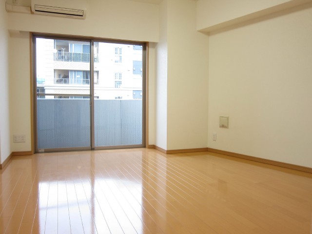 クレアシオン浅草Ⅱ　洋室