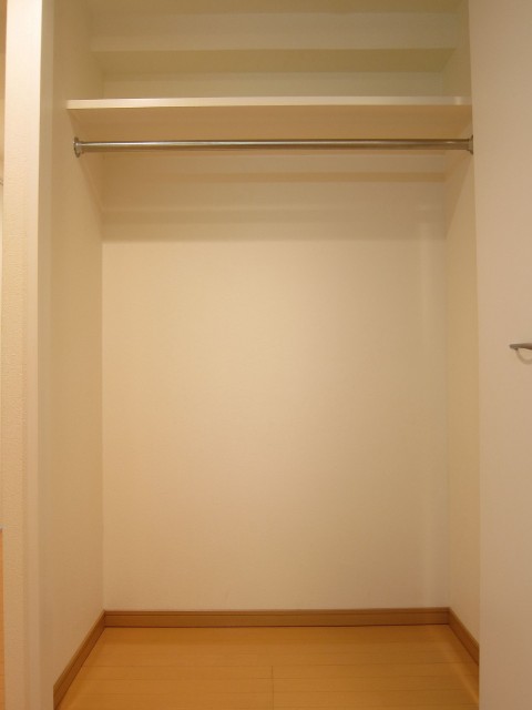 クレアシオン浅草Ⅱ　クローゼット