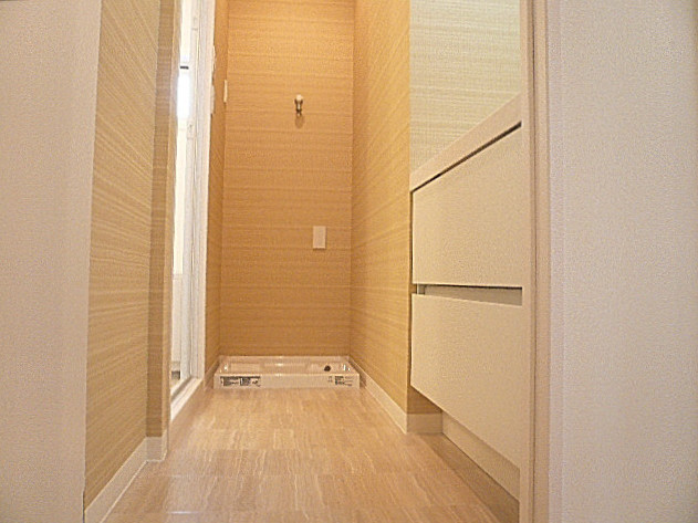 青山アジアマンション　洗面室