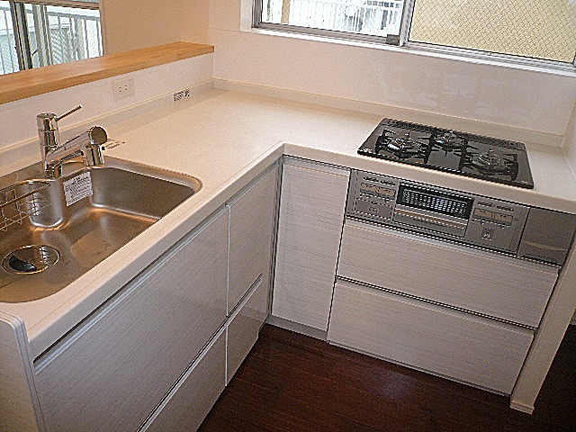 青山アジアマンション　キッチン