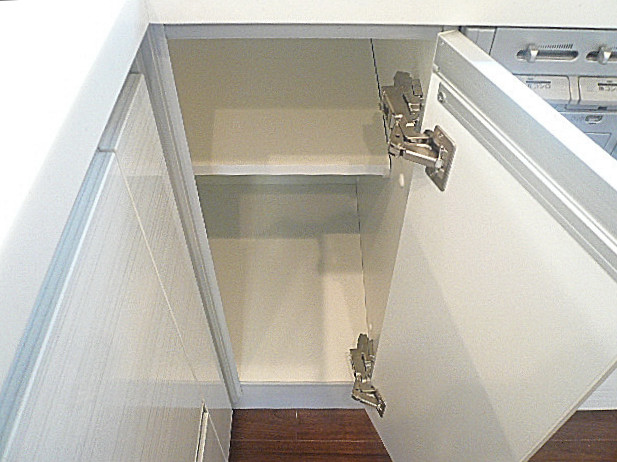 青山アジアマンション　キッチン