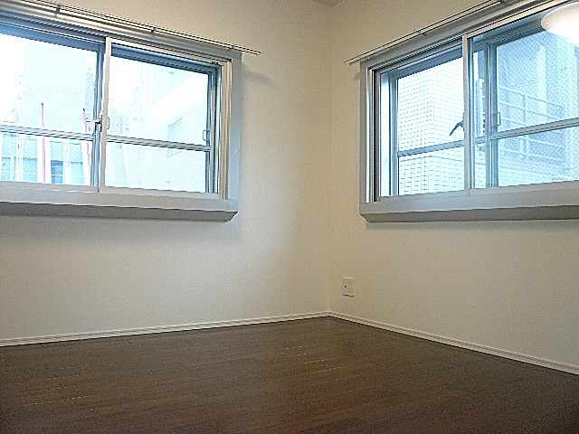 青山アジアマンション　洋室約5.8帖