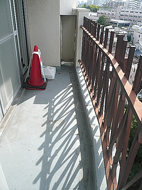 カーサ池尻　南西向きバルコニー