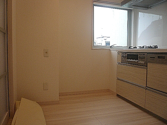 ライオンズマンショングリーン白金　キッチンスペース