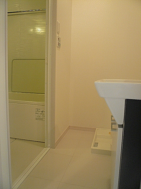 ライオンズマンショングリーン白金　洗面室