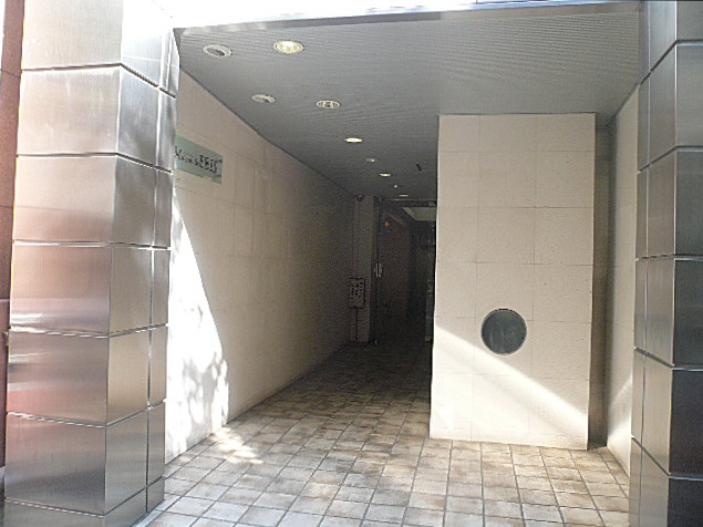 メゾン・ド・エビス　エントランス