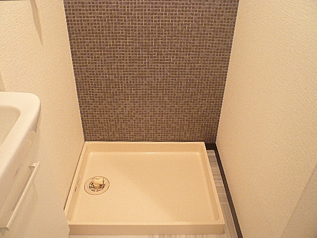 コープ野村六本木Ⅱ　洗濯機置き場です。