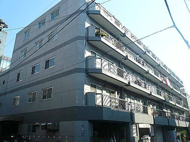 麻布狸穴ナショナルコート　外観