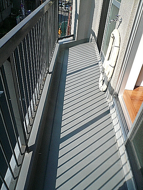 麻布狸穴ナショナルコート　南向きバルコニー（4.71㎡）