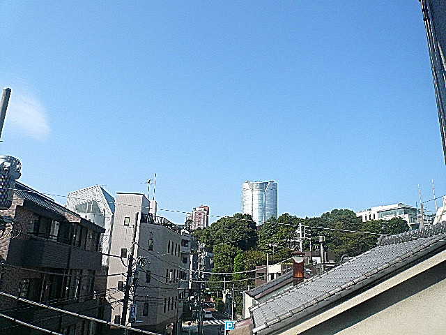 麻布狸穴ナショナルコート　3Ｆからの眺望