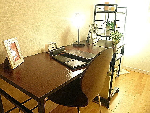 セブンスターマンション東山　サービスルーム4.5帖です。