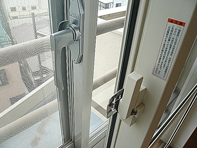 ライオンズマンション駒沢　2重サッシ