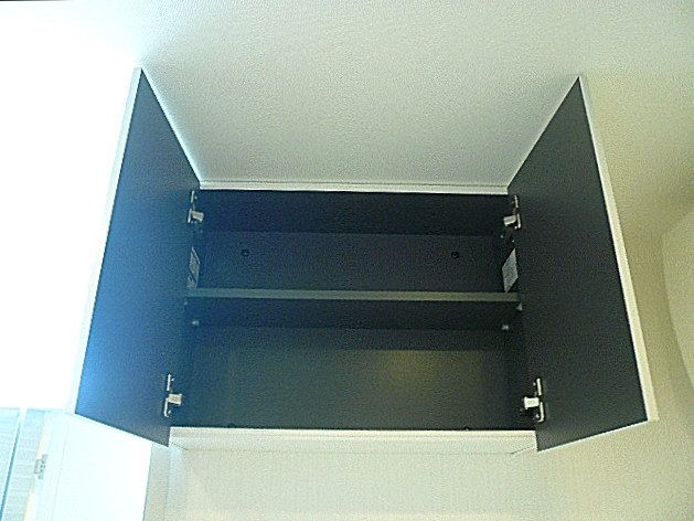 ライオンズマンション駒沢　吊戸棚