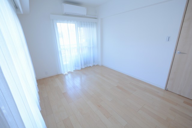 タイガー小石川ハイツ 洋室１