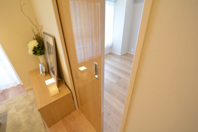 高輪中台マンション 洋室1