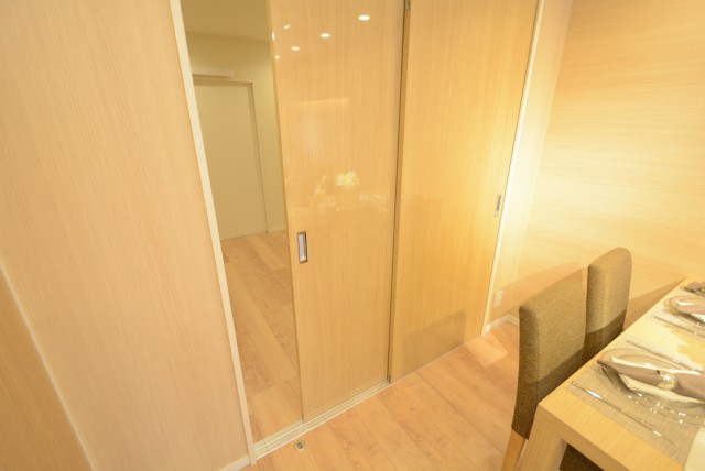 高輪中台マンション 洋室2