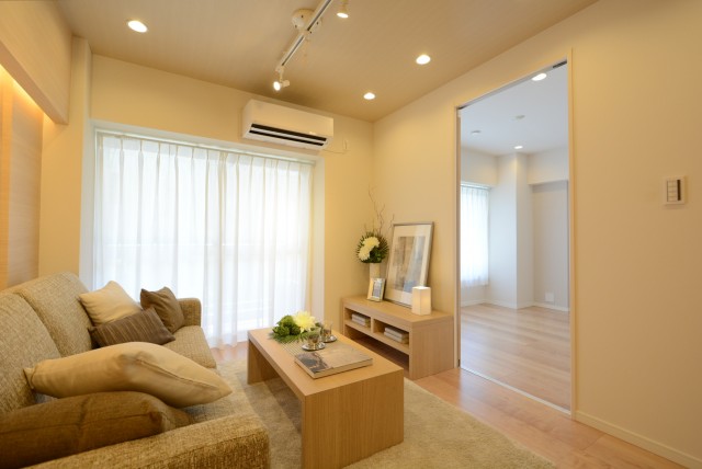 高輪中台マンション 洋室1