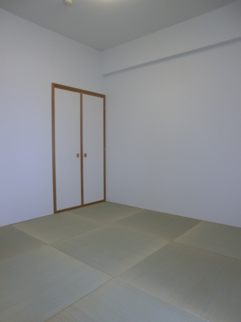 約4.5帖　琉球畳の和室