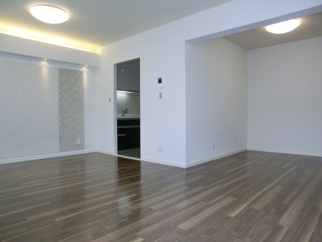 ヴィラグレイス西落合　約16.1帖のリビングダイニング