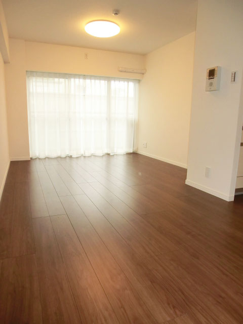 西新宿ハウス　約10.3帖のリビングダイニング501