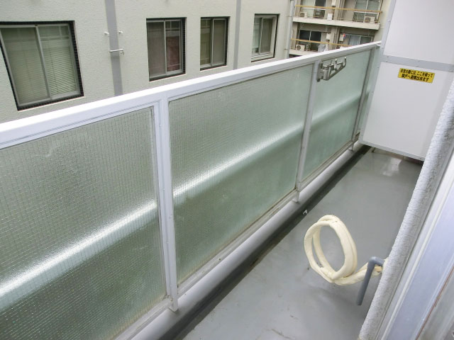 西新宿ハウス　西向きのバルコニー501