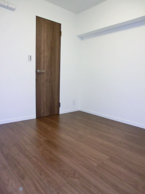 西新宿ハウス　約5.0帖の洋室501