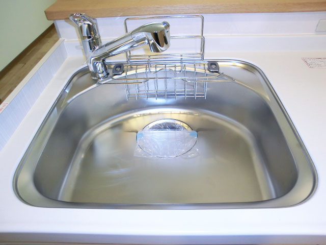 シャンボール松濤　シンクの水栓は浄水器内蔵です