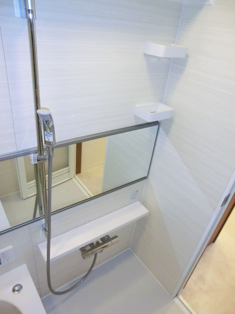 シャンボール松濤　シャワーにはスライドバー