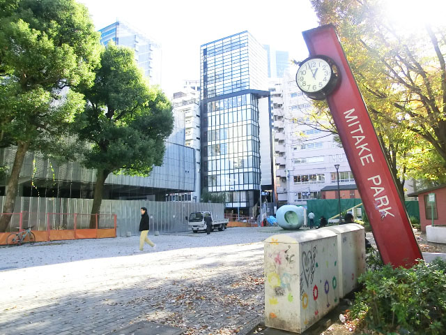 パセオ青山　美竹公園