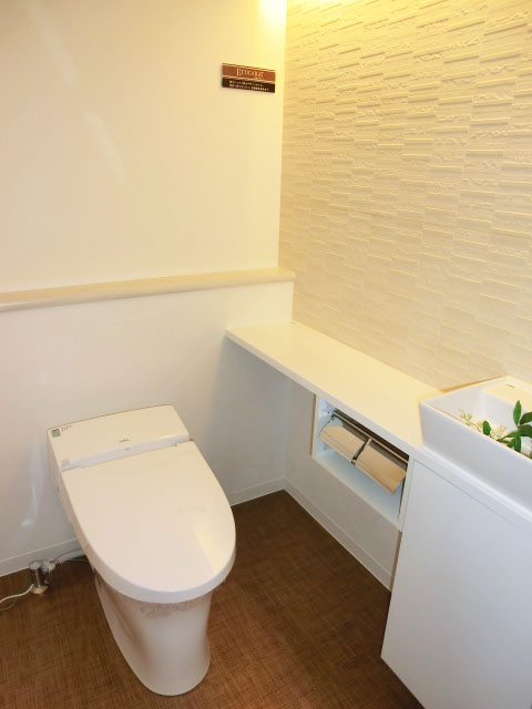 ウォシュレット・手洗い場付トイレ