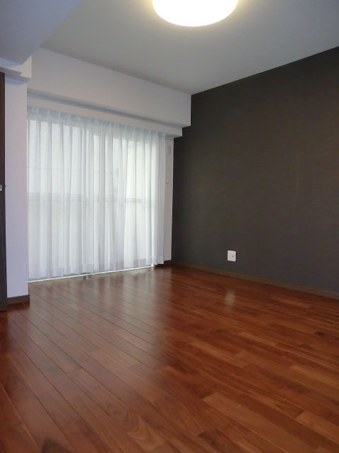 第23宮庭マンション　約7.0帖の洋室