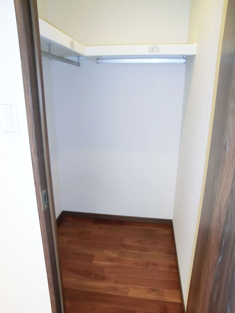 第23宮庭マンション　約6.0帖の洋室　ウォークインクローゼット