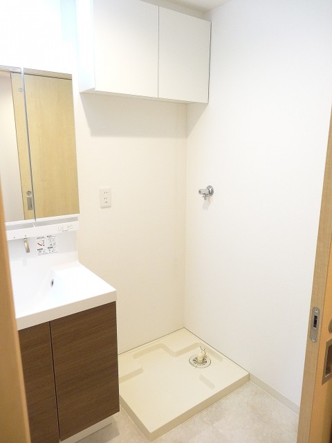 ディナスカーラ新宿　洗濯機置場