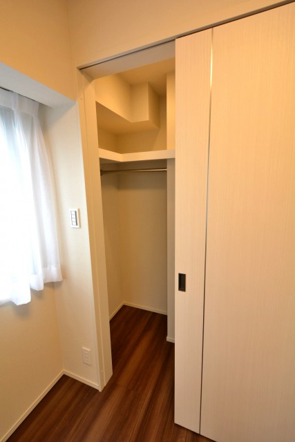 レジデンシャルステート砧　洋室5.7WIC