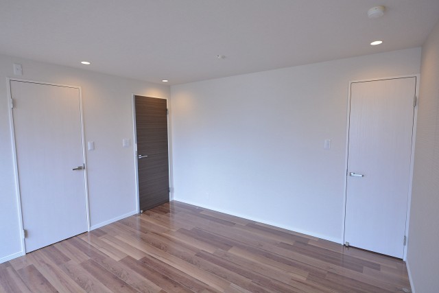 サンビューハイツ元麻布　洋室1収納