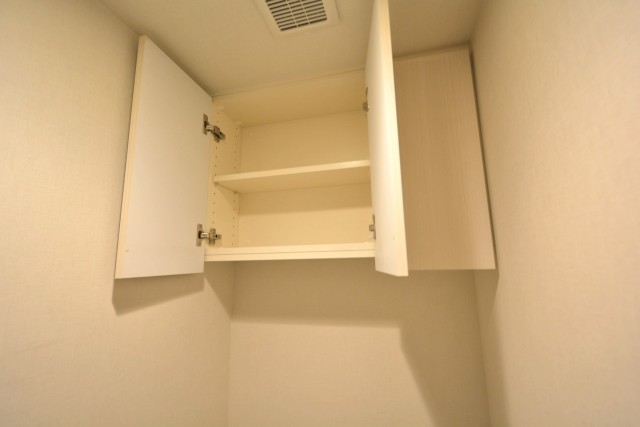 レジデンシャルステート砧　トイレ収納