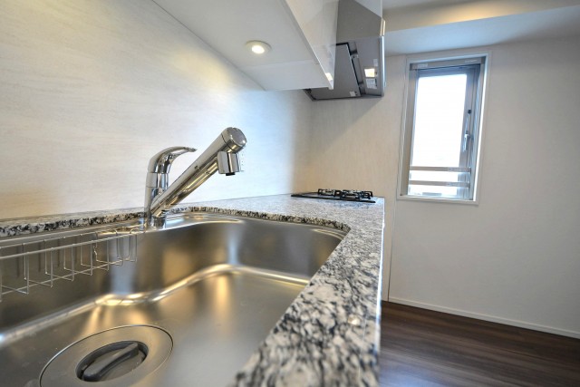 レジデンシャルステート砧　キッチン作業台