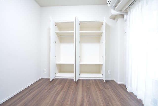 約5.0畳の洋室のクローゼット