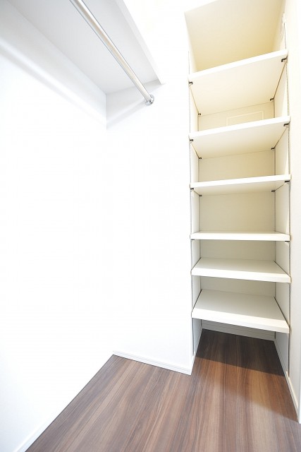 約6.0畳の洋室のＷＩＣ内部