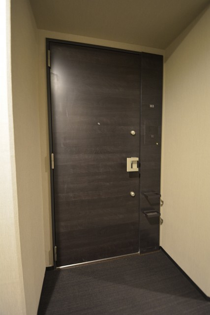 レジデンシャルステート砧　玄関扉