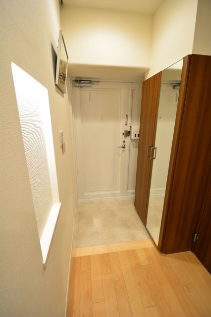 田町スカイハイツ 玄関ホール708