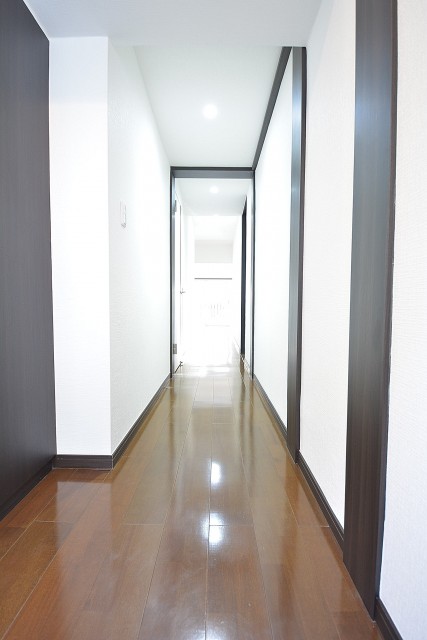 秀和参宮橋レジデンス　廊下