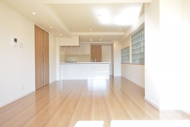 約15.2畳の広々リビングダイニング♪