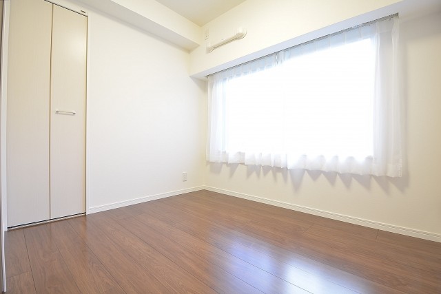 田町スカイハイツ　約4.0畳の洋室101